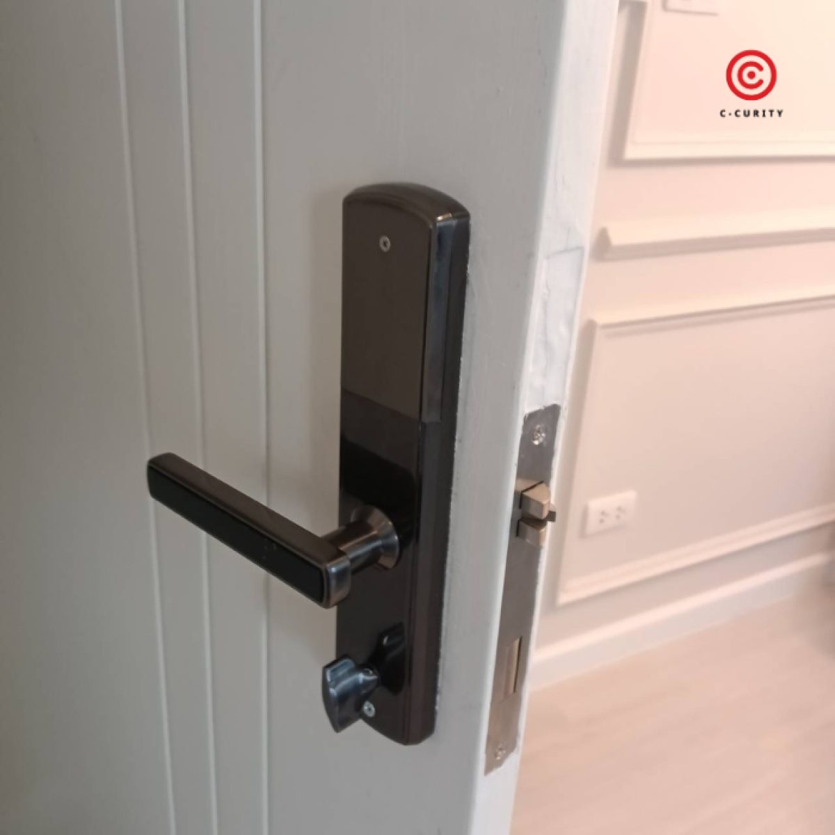 C-CURITY Digital Door Lock กลอนประตูดิจิตอล DMB304