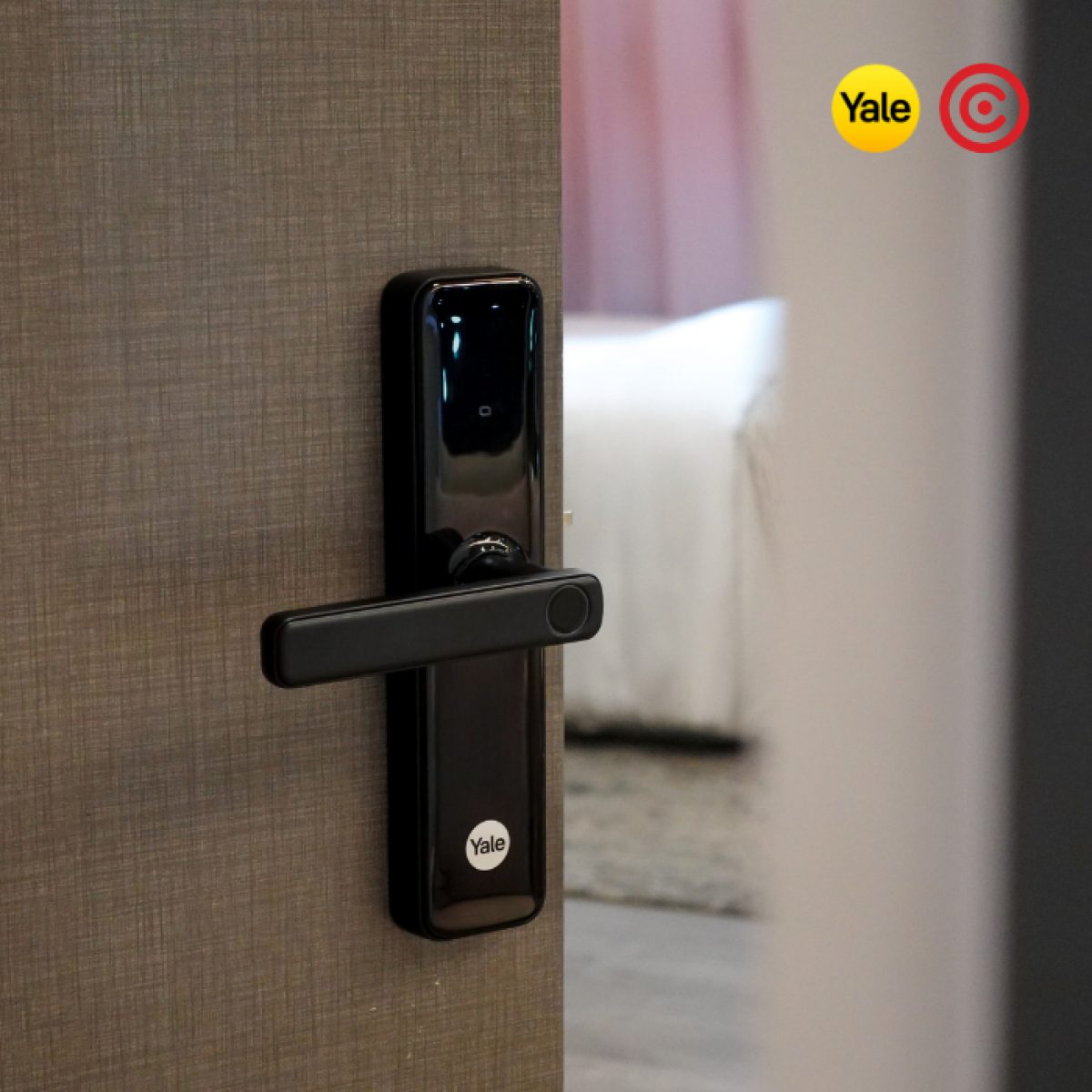 Yale Digital Door Lock YDME50NxT by C-CURITY Smart Lock and Smart Home