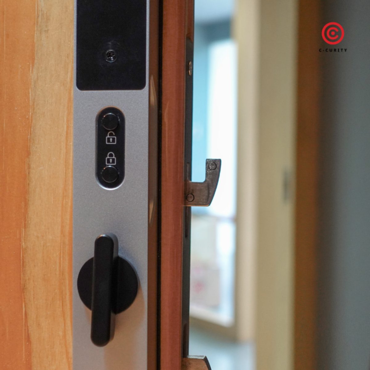 C-CURITY DMB6001B กลอนประตูบานเลื่อน ติดกับประตูที่มีมุ้งลวดได้ Digital Door Lock สแกนหน้า Face Recognition Sacn